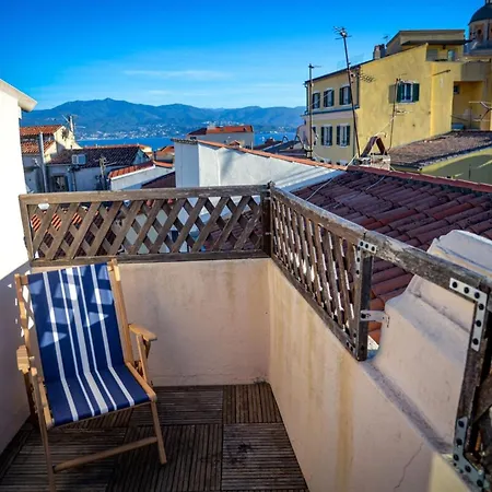 Rosella - Rooftop Hypercentre - By Tgb * Ajaccio (Corsica)